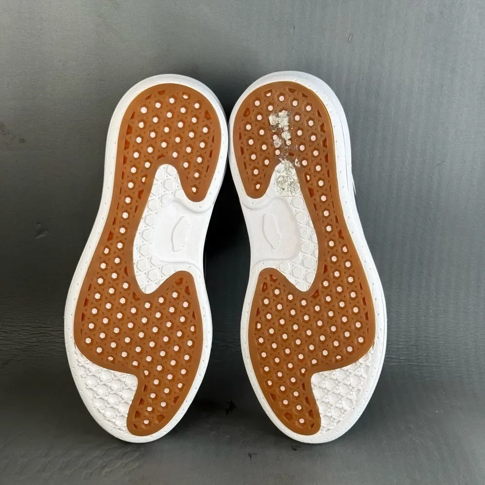 Vans gently used